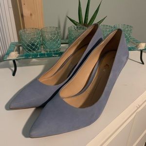 Stunning dusty blue heels, size 8.5. Gianni Bani